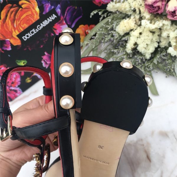 D&G AMORE FLAT SANDAL Red Black - Image 6