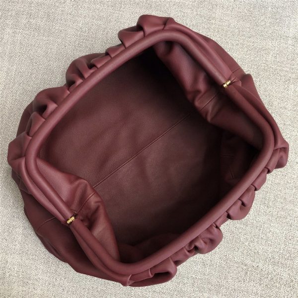 bottega veneta the pouch bag red wine - Image 6