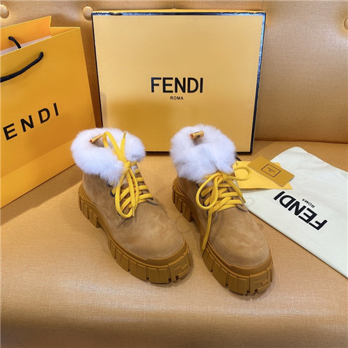 fendi fur boots