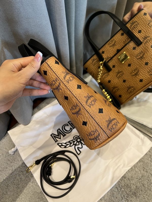 Mcm Autumn And Winter New Product Diagonal Bag A - Image 7