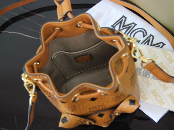 Mcm Rabbit Drawstring Bucket Bag - Image 9
