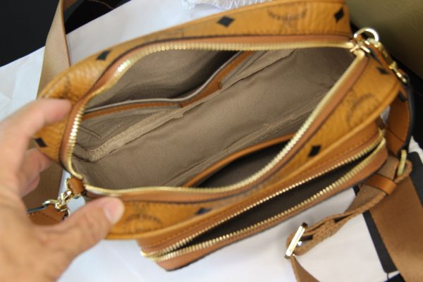 Mcm Klassik Camera Bag - Image 9