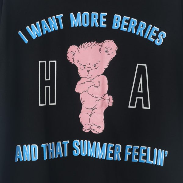 GUCCI joint HA angry bear print short-sleeved T-shirt - Image 4