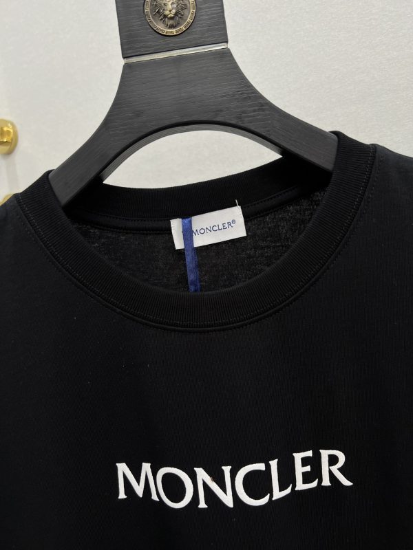 Hot selling new on 【Pure original product】【Top original replica】 - Moncler & Moncler-23ss summer new heavy industry foaming process printing brand icon and letter logo decoration embellishment, Round neck short-sleeved T-shirt, unisex - Image 5