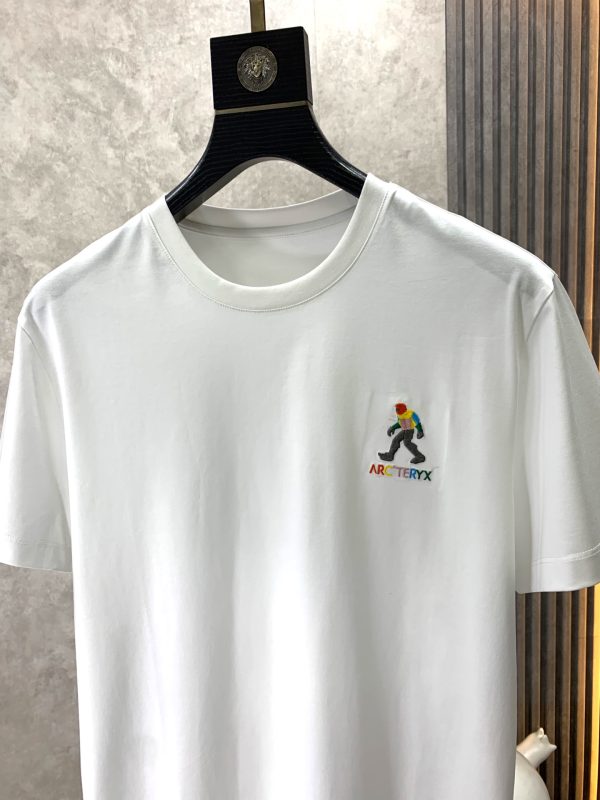 ARCTERYX Archeopteryx 2023 spring and summer casual business embroidery logo short-sleeved T-shirt - Image 7