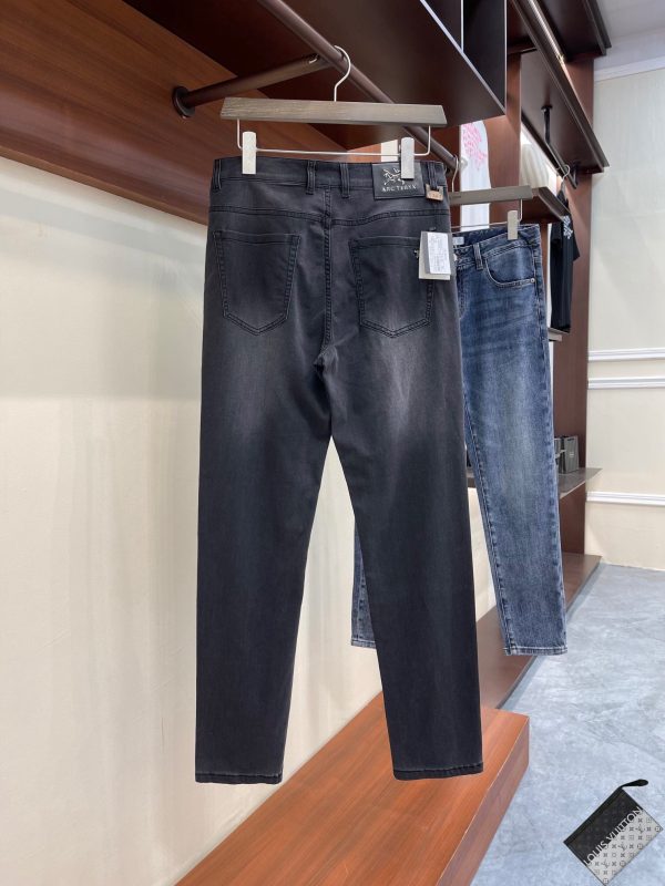 ARCTERYX/ Archeopteryx 2023 spring and summer new European counters - Image 4