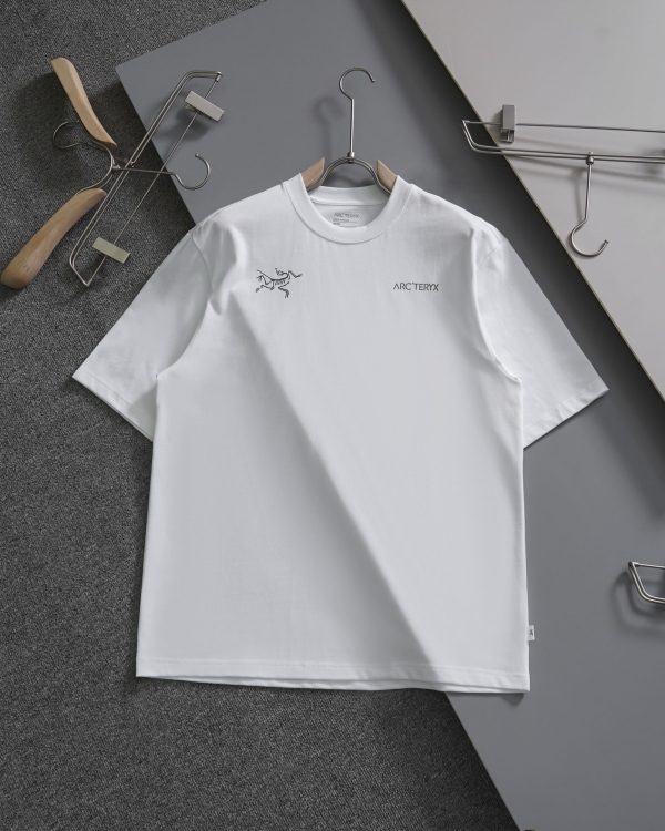 Arcteryx Captive Split Archeopteryx double standard Logo print simple short-sleeved T-shirt - Image 2