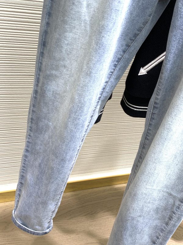 Loewe, 2023 spring new product, available at counters at the same time, original order hard goods, fashionable and casual washed stretch jeans - Image 7