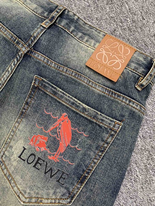 LOEWE 2023 spring and summer new men's jeans The fabric has good elasticity. Exclusive sale, official website synchronization, fashion and elegance, heavy craft design - Image 9