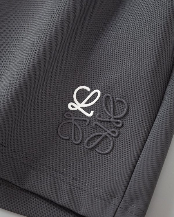 LOEWE's 2023 new model is on the market, hot style ???shorts, high-end custom-made, comfortable upper body, and the real effect is very good ? - Image 5
