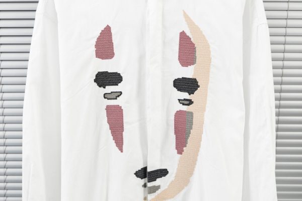 LOEWE 's new best-selling Spirited Away embroidery faceless men's long-sleeved shirt men's and women's tops are made of 100% cotton fabrics to support a good version - Image 4