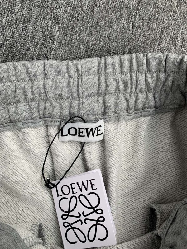LOEWE 2023 autumn and winter new men's casual shorts, high-end custom pure cotton breathable fabric, breathable micro-elastic and extremely comfortable - Image 8
