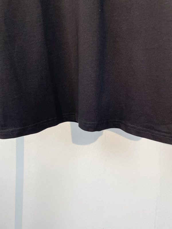 LOEWE # Exclusive custom weaving and dyeing pure cotton material has a superb texture, high-quality embroidery on the front chest, small flames, small flames, Haer's moving castle, solid color, simple and all-match models - Image 9