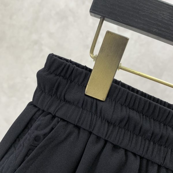 Dior 2023 spring and summer new men's and women's same style ?casual waffle shorts, Italian original order channel - Image 5