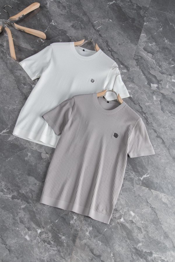 The texture of Dior impresses you! The summer icy yarn crew neck shirt that has been praised and repurchased by countless old customers - Image 3