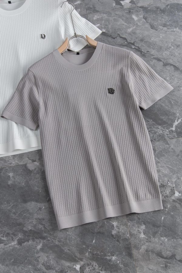 The texture of Dior impresses you! The summer icy yarn crew neck shirt that has been praised and repurchased by countless old customers - Image 4
