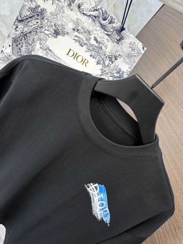 Dior 23AW summer new style - fashion and casual short-sleeved T-shirt, custom combed cotton fabric, handsome upper body, very clear color - Image 5