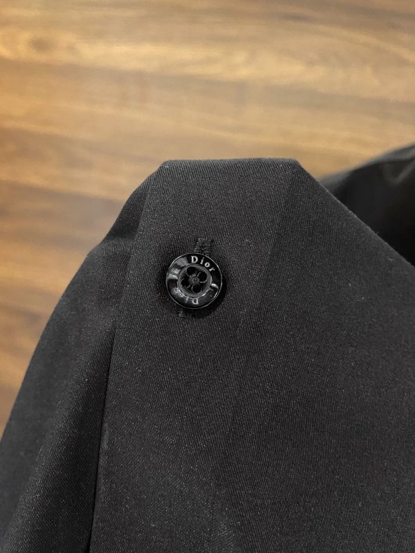 DIOR 2023 early spring new product counter casual long-sleeved shirt! Perfectly embroidered logo text, seamless tailoring Imported 80-count ultra-high-count mulberry silk cotton - Image 17