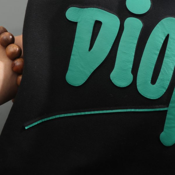 The latest DIOR 2022 autumn and winter products are available at counters at the same time. The original order is hard to find. Casual and fashionable round neck sweater - Image 13