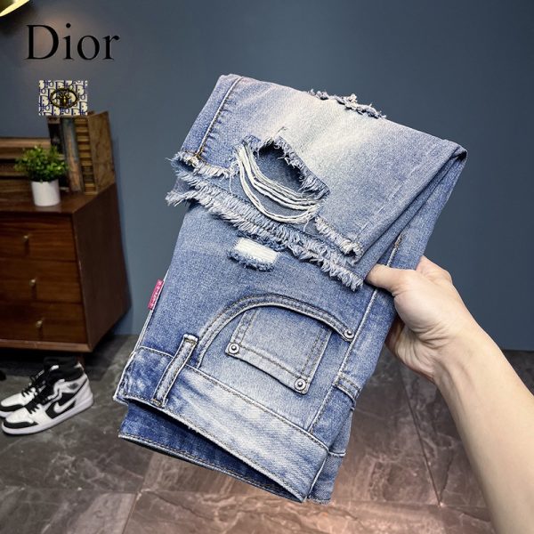 Dior 2023ss spring and summer new jeans shorts. Original order 1:1 production, the perfect choice for daily necessities, simple and stylish yet stylish - Image 4