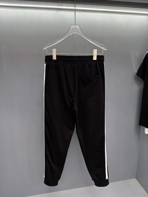 Brand [CELINE] The latest summer style of 2023, available at counters at the same time, the original order is ruthless, fashionable and casual suits - Image 10