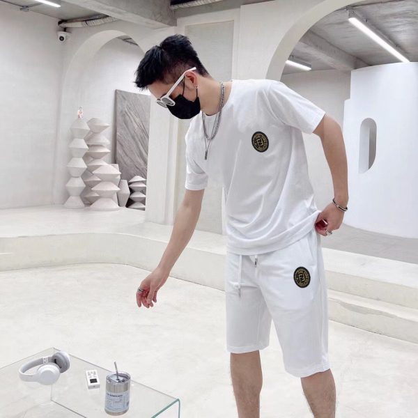 Brand [FENDI] 2023 new men's short-sleeved shorts suit! Simultaneous sales on the official website! High-end version on the market - Image 8