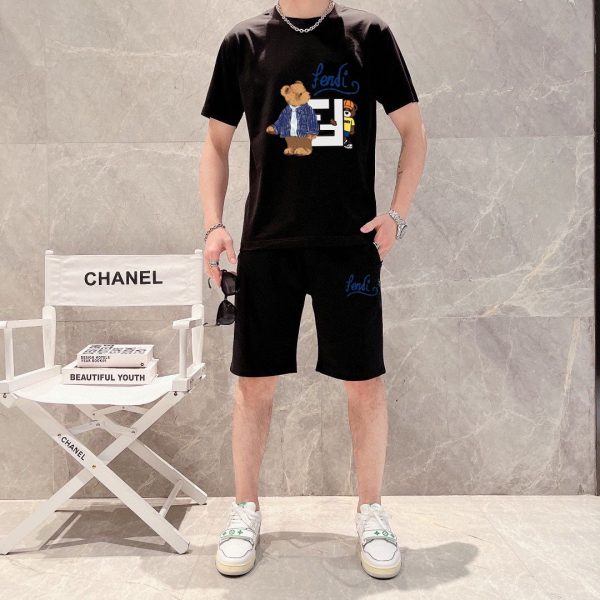 Brand [FENDI] 2023 new men's short-sleeved shorts suit! Synchronous sales on the official website! High-end version on the market! Delicate and soft - Image 10