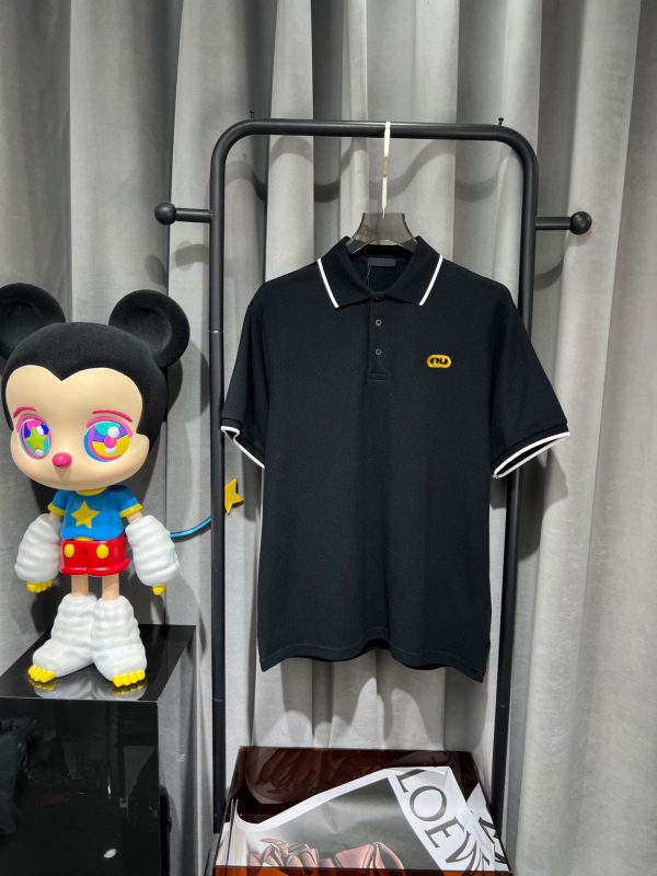 Fendi [small embroidery] 2023 summer men's new lapel short-sleeved POLO shirt, customized fabric, high breathability and comfort