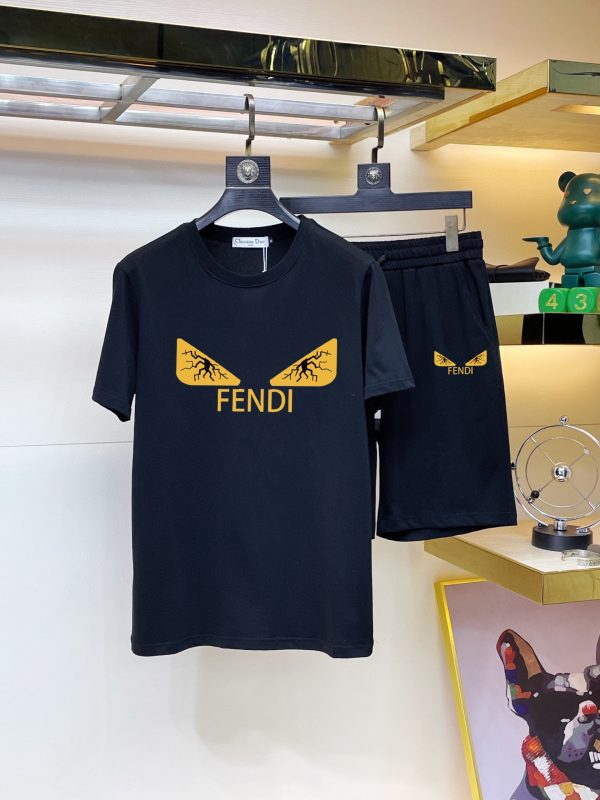 Brand [FENDI] 2023 new men's short-sleeved shorts suit! Synchronous sales on the official website! High-end version on the market - Image 10