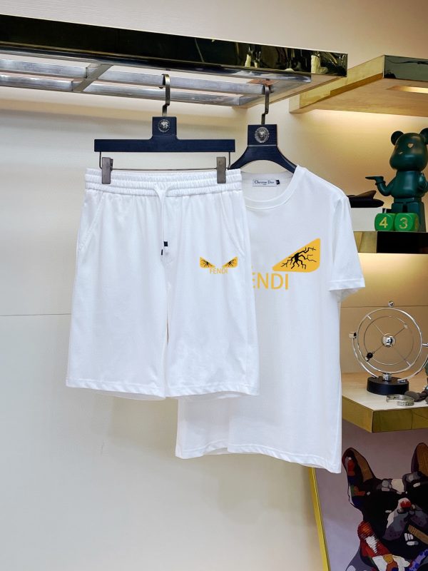 Brand [FENDI] 2023 new men's short-sleeved shorts suit! Synchronous sales on the official website! High-end version on the market - Image 8