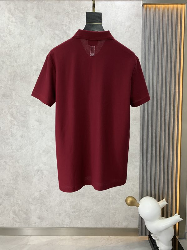 Fendi's 2023 Spring/Summer Official Website Synchronous Popular Style Continues Short-sleeved Style Continues to be Hot! Show your talents - Image 9