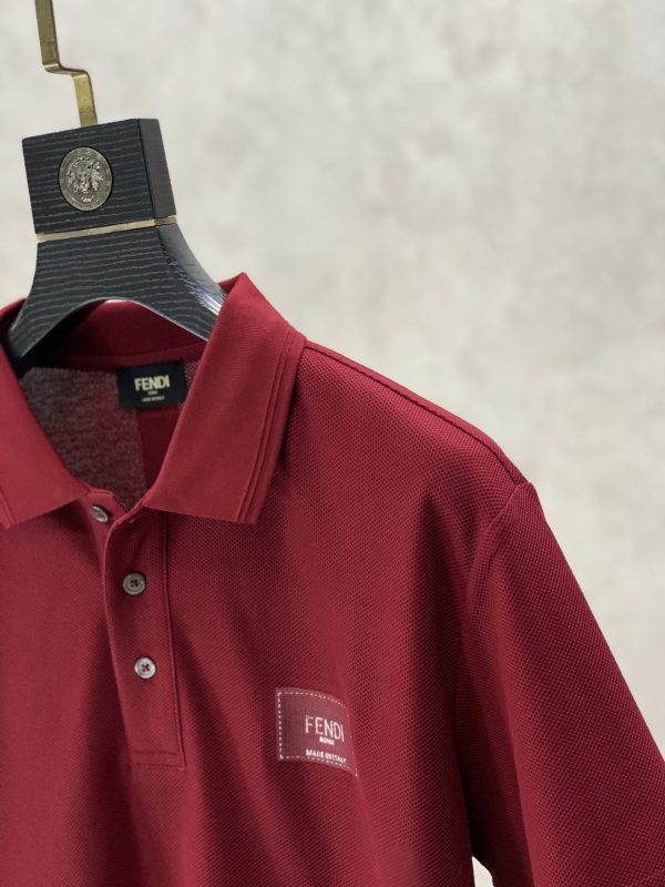 Fendi's 2023 Spring/Summer Official Website Synchronous Popular Style Continues Short-sleeved Style Continues to be Hot! Show your talents - Image 6