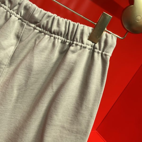 JIL SANDER and Arc'teryx co-branded 2023AW new product launch ?The new shorts are available at the counter simultaneously, 100% imported high-woven cotton fabric, restore the high-end quality of the counter, comfortable, sweat-absorbing and breathable The original version has the same line, simple, fashionable and versatile - Image 4