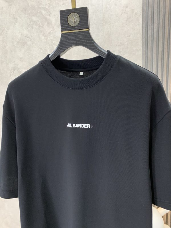 JIL Sander 2023 summer new drop-shoulder profile short-sleeved T-shirt, jacquard logo on the chassis, imported machine blessing, embroidery is exquisite and three-dimensional - Image 4