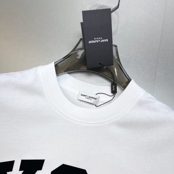 ⚜️YSL* Yves Saint Laurent 2023 spring and summer latest explosion vest recommended! The same style for men and women ~ chest color letter print design! Simple and rude! big boy breath - Image 6