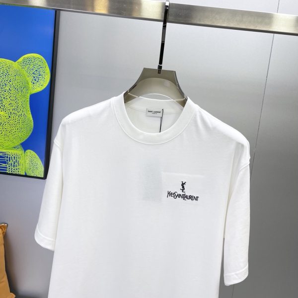 YSL-23S new round neck T. The highest version recommended [proud] same style for men and women! Simple letter shape on the chest. Brand weaving flower inlay technology on the cuffs - Image 5