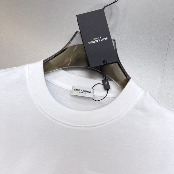 YSL-23S new round neck T. The highest version recommended [proud] same style for men and women! Simple letter shape on the chest. Brand weaving flower inlay technology on the cuffs - Image 7