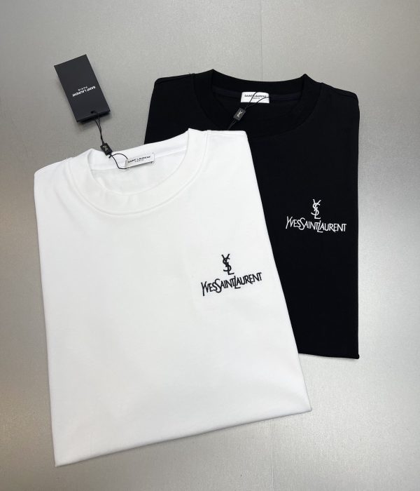 YSL-23S new round neck T. The highest version recommended [proud] same style for men and women! Simple letter shape on the chest. Brand weaving flower inlay technology on the cuffs - Image 10