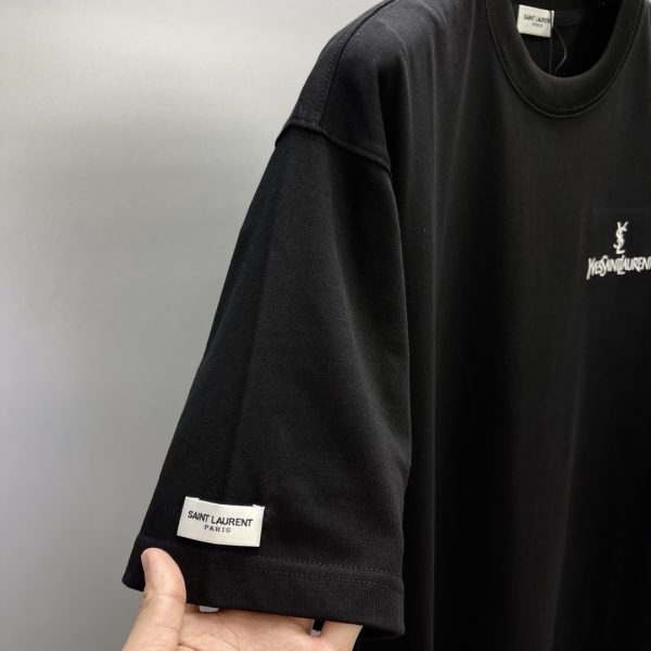 YSL-23S new round neck T. The highest version recommended [proud] same style for men and women! Simple letter shape on the chest. Brand weaving flower inlay technology on the cuffs - Image 15