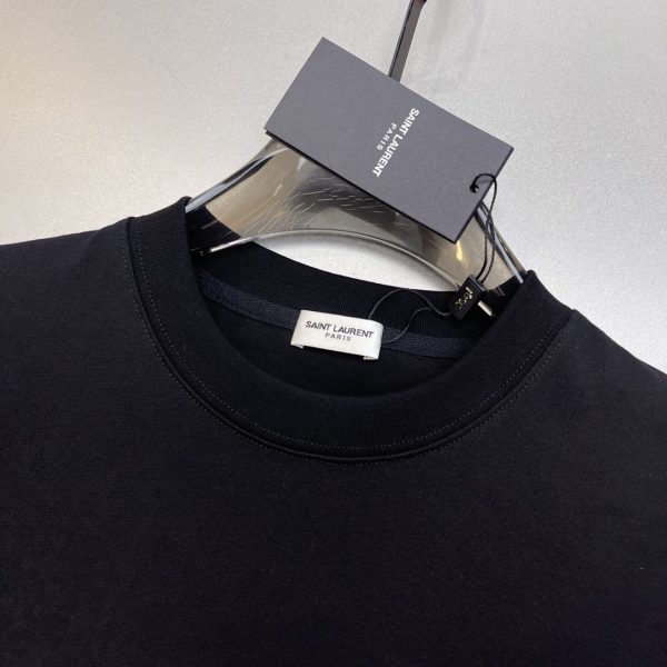 YSL-23S new round neck T. The highest version recommended [proud] same style for men and women! Simple letter shape on the chest. Brand weaving flower inlay technology on the cuffs - Image 16