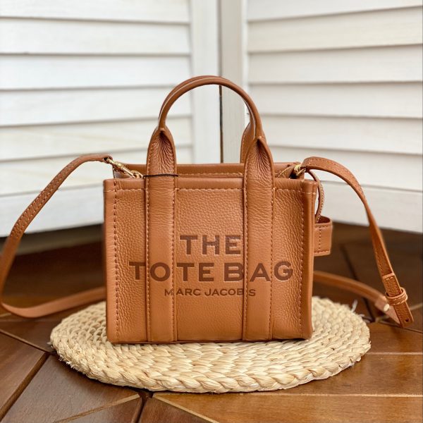 Marc Jacobs Shopping Bag Brown