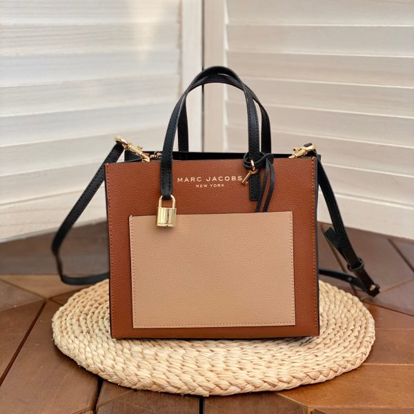 Marc Jacobs leather tote bag Marc Jacobs shopping bag B