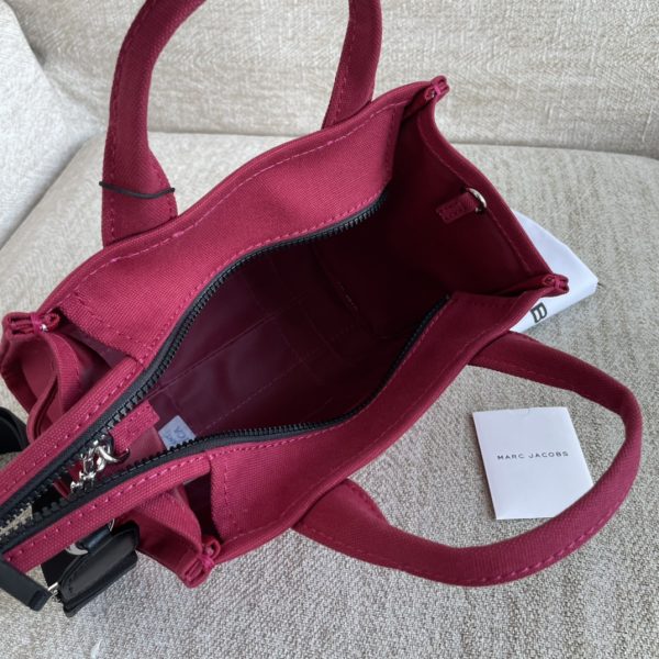 Marc Jacobs Canvas Shopping Bag New Style With Long Shoulder Strap Detachable Adjustable Fashion Simple Dust Bag Red - Image 8