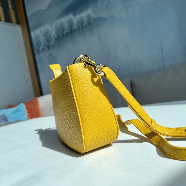 Marc Jacobs New Pure Original Half-Circle Messenger Bag Leather Shoulder Strap Adjustable Dust Bag Yellow - Image 4