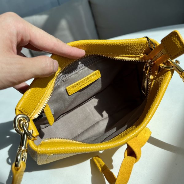 Marc Jacobs New Pure Original Half-Circle Messenger Bag Leather Shoulder Strap Adjustable Dust Bag Yellow - Image 9
