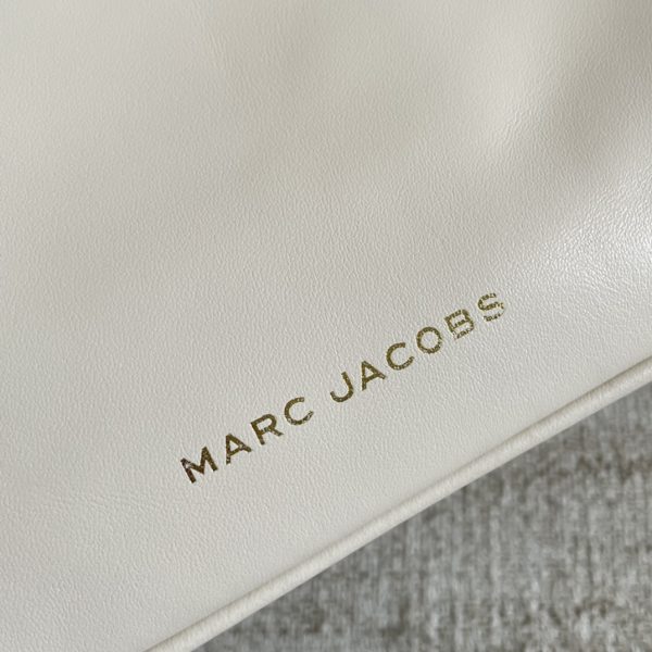 The Latest Glossy Calfskin Cross-Body Bag With Mj Shoulder Strap Is Detachable And Adjustable In Length And Dust Bag White - Image 6