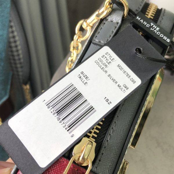 THE Marc Jacobs Vertical Phone Bag Saffiano Leather White Model M0016765—098 - Image 6