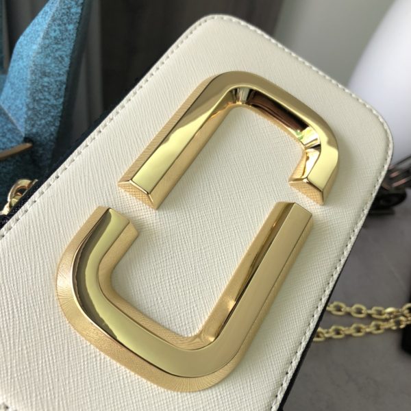 THE Marc Jacobs Vertical Phone Bag Saffiano Leather Model M0016765—136 - Image 3