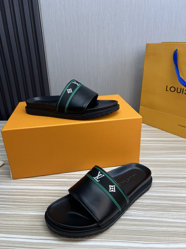 Louis Vuitton LV Men’s Slippers C - Image 3