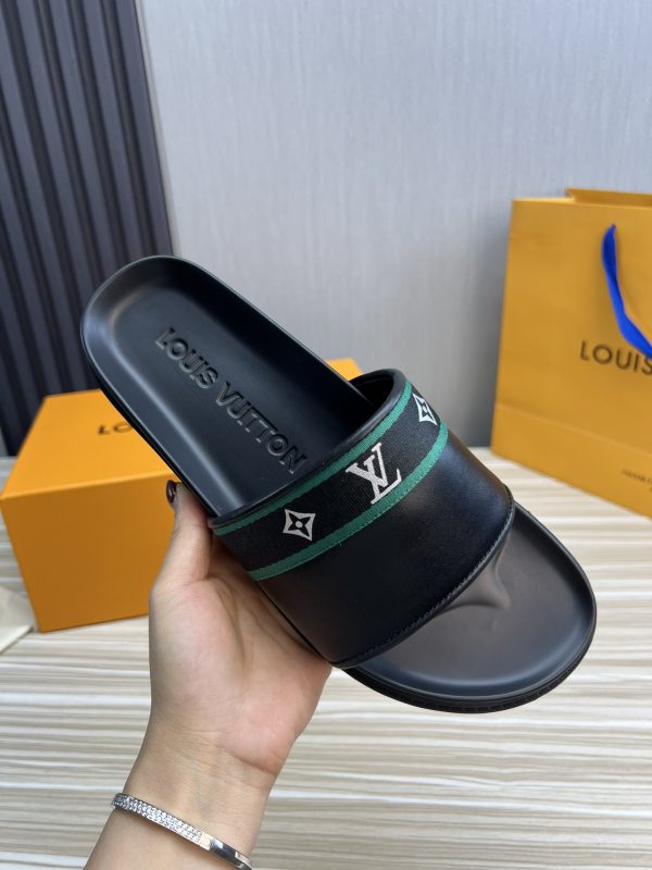 Louis Vuitton LV Men’s Slippers C - Image 6